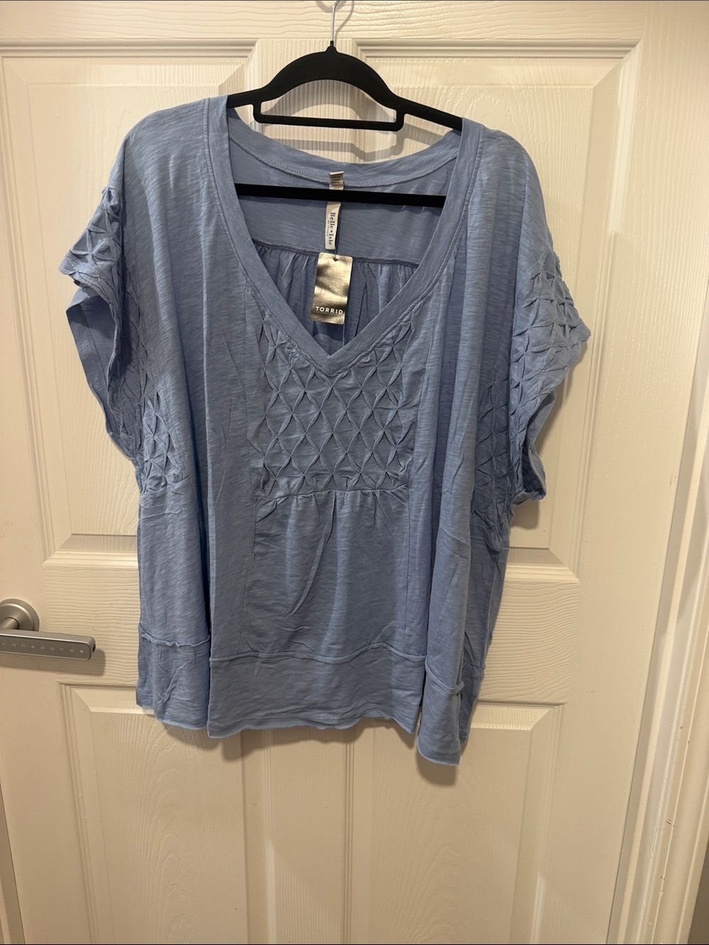 torrid Light Blue V-Neck Textured Sleeve Tunic